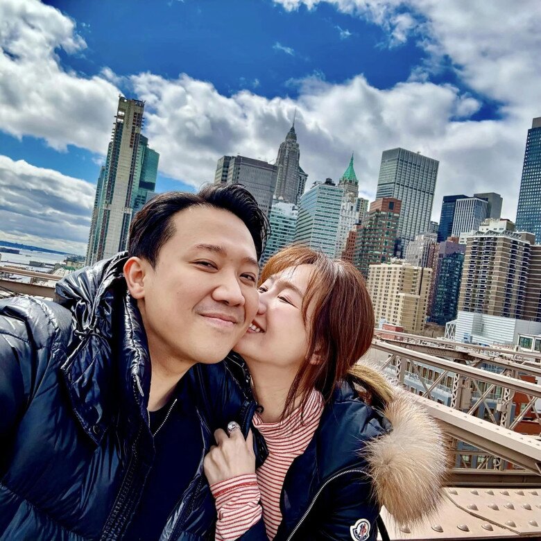 Cặp đôi thường xuyên du lịch hâm nóng tình cảm.