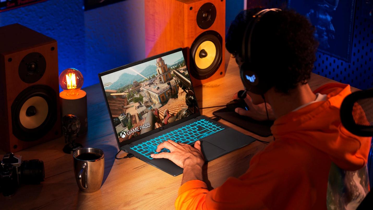 ASUS Gaming V16: Laptop gaming mỏng nhẹ vừa học vừa chơi cho mùa Back to School- Ảnh 3. ASUS Gaming V16: Laptop gaming mỏng nhẹ vừa học vừa chơi cho mùa Back to School- Ảnh 3.