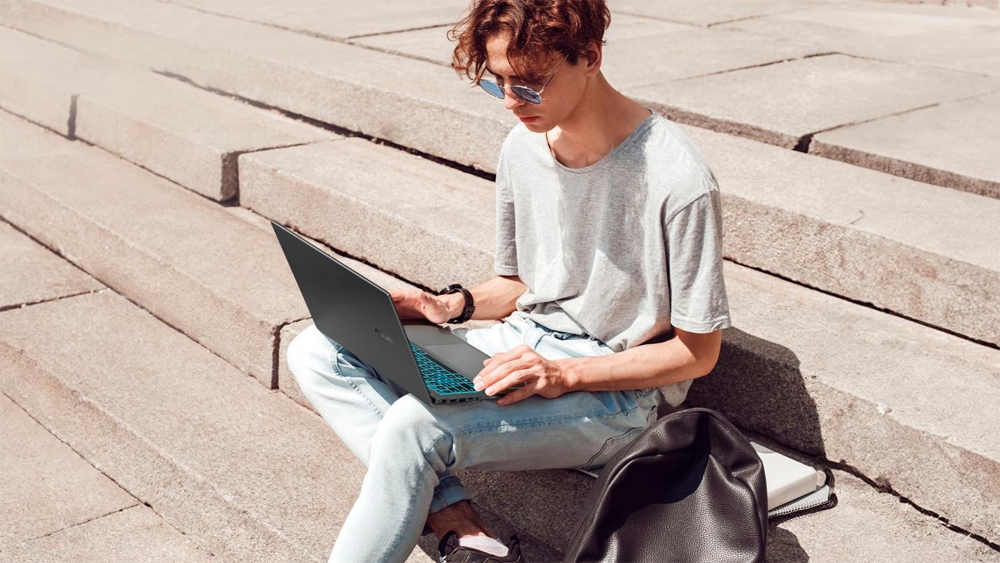 ASUS Gaming V16: Laptop gaming mỏng nhẹ vừa học vừa chơi cho mùa Back to School- Ảnh 5. ASUS Gaming V16: Laptop gaming mỏng nhẹ vừa học vừa chơi cho mùa Back to School- Ảnh 5.