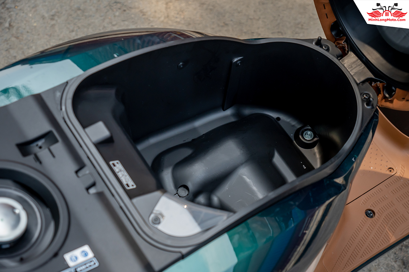 Vừa về đại lý bản đời mới của xe ga Honda đẹp như Vespa: 1 lít xăng đi 45km, có phanh Vừa về đại lý bản đời mới của xe ga Honda đẹp như Vespa: 1 lít xăng đi 45km, có phanh