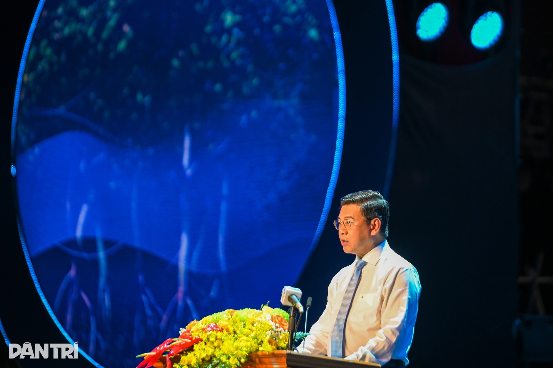  Rực rỡ đêm khai mạc Lễ hội Nghinh Ông Cần Giờ 2025 - 2