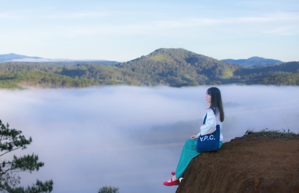 Làng nhỏ ở Măng Đen bỗng gây sốt, giới trẻ đổ xô check-in cùng kho lúa - 3