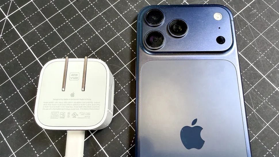 So găng iPhone 17 Pro Max và Galaxy S25 Ultra qua 7 vòng đấu: Mẫu điện thoại này thắng áp đảo tận 5 lần- Ảnh 9.