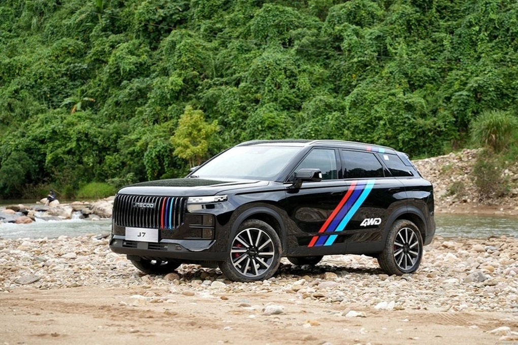 Loạt ô tô dự kiến ra mắt tháng 10: Có xe gầm thấp “ăn xăng như ngửi” - 4