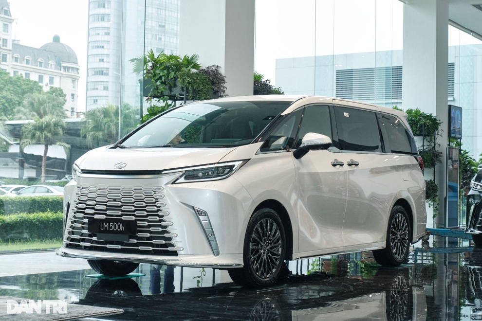 Sedan đầu bảng của Lexus bị cho “về hưu” sau 36 năm - 4