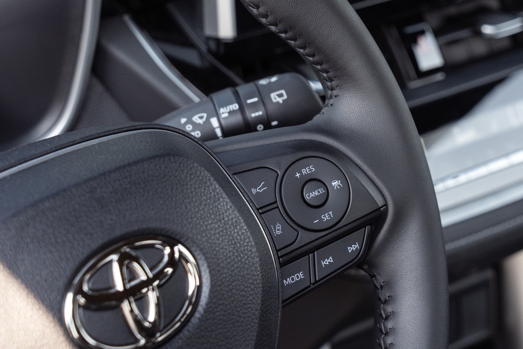 Toyota Corolla Cross Hybrid: Khi công nghệ hybrid không chỉ là trải nghiệm nhất thời - 4