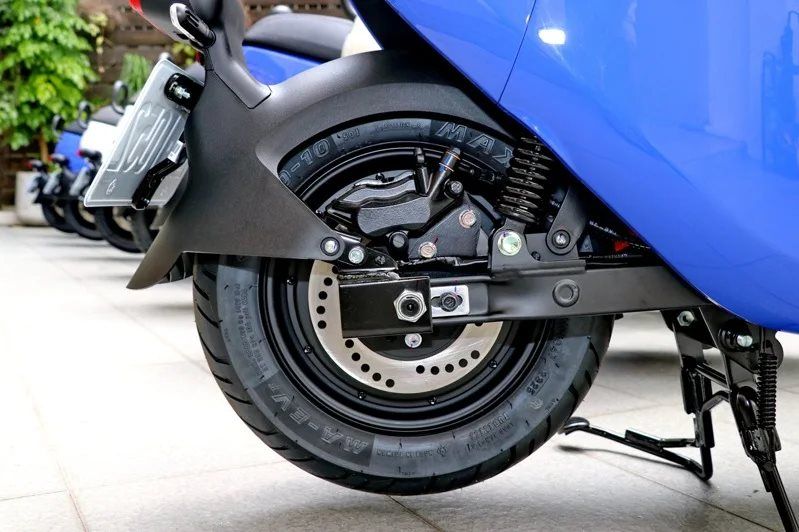 Xe điện ‘quốc dân’ giá 35 triệu đồng ra mắt: thiết kế tựa Vespa, phanh SBS, trang bị hiện đại sẵn sàng thế chân Honda Vision- Ảnh 7.