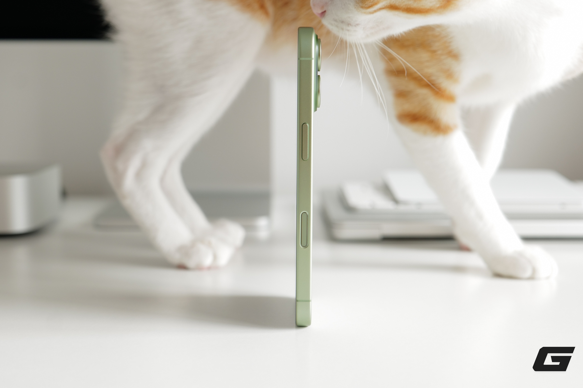 Mở hộp iPhone 17 chính hãng màu xanh cực đẹp: Chiếc iPhone có nhiều nâng cấp đáng giá nhất!- Ảnh 18. Mở hộp iPhone 17 chính hãng màu xanh cực đẹp: Chiếc iPhone có nhiều nâng cấp đáng giá nhất!- Ảnh 18.