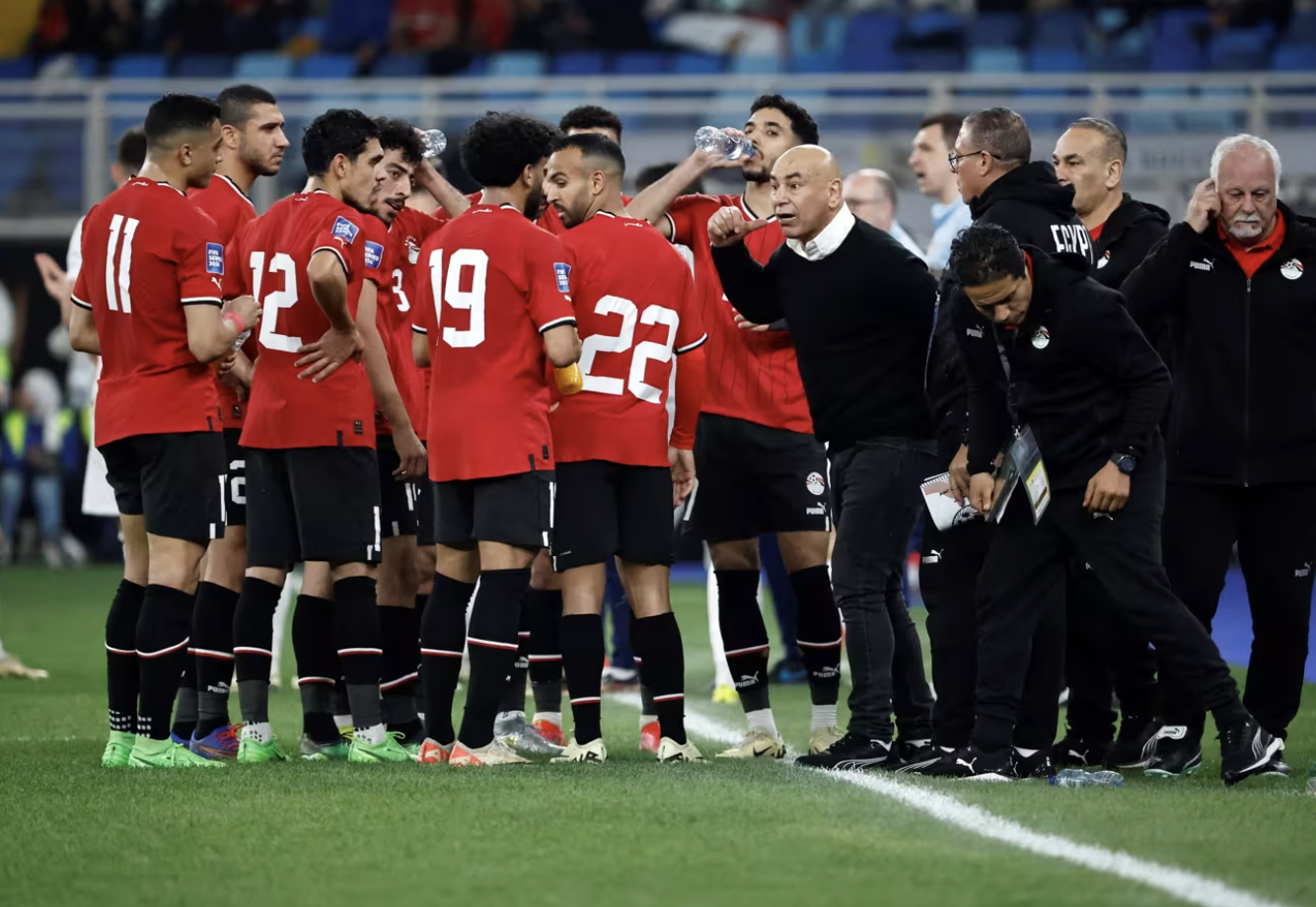 Salah tỏa sáng với cú đúp, Ai Cập giành vé sớm dự World Cup 2026 3 Salah chói sáng với cú đúp, Ai Cập giành vé sớm dự World Cup 2026 - Ảnh 3.