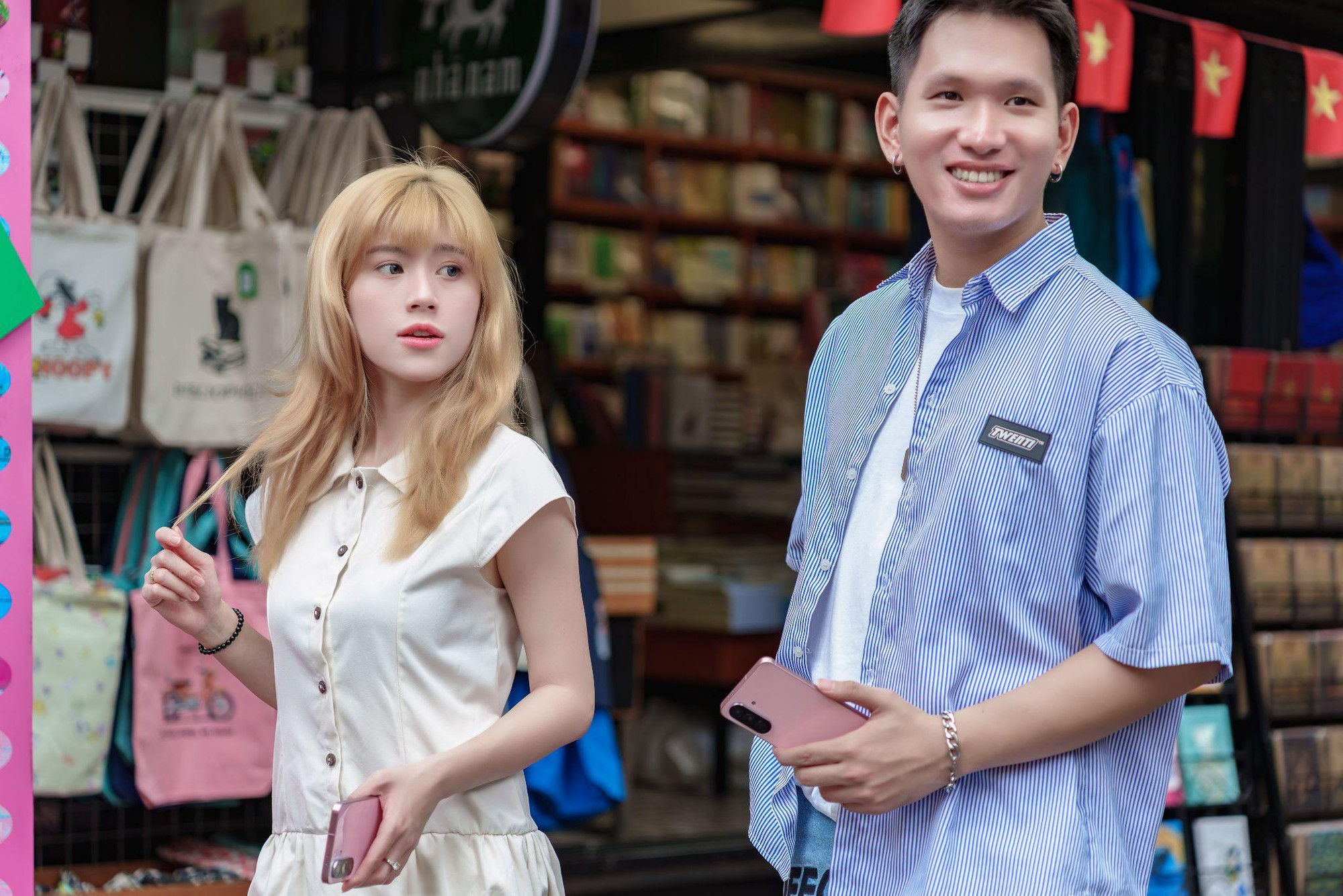 Khỏi lo chông chênh mùa chuyển cấp khi có “cao thủ học đường” Galaxy A56 5G cùng Gemini Live- Ảnh 2.