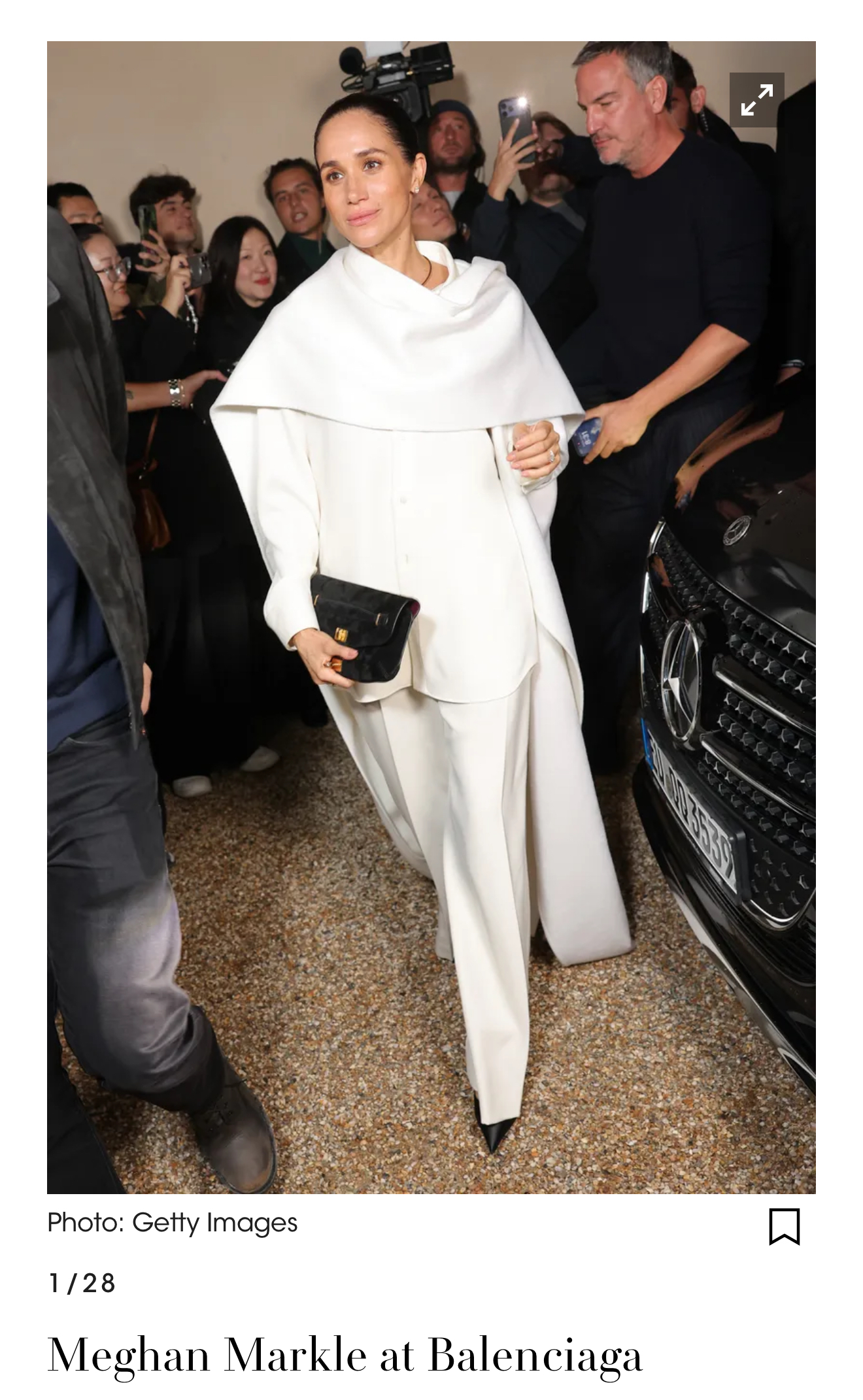 Lisa là idol Kpop duy nhất lọt top mặc đẹp của Vogue, nhưng số 1 mới bất ngờ- Ảnh 2. Lisa là idol Kpop duy nhất lọt top mặc đẹp của Vogue, nhưng số 1 mới bất ngờ- Ảnh 2.