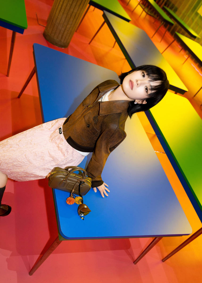 Tiết Hàn Lộ nên mặc màu nâu: Vì sao sắc “đất” lại hợp mùa và hợp vía đến vậy?- Ảnh 9.