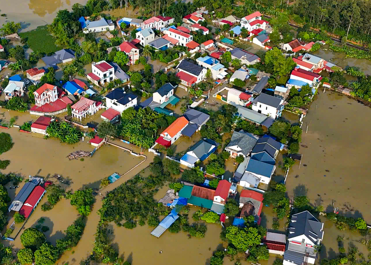 Cập nhật tình hình lũ tại Hà Nội, Thái Nguyên, Lạng Sơn, Bắc Ninh - Ảnh 2. Cập nhật tình hình lũ tại Hà Nội, Thái Nguyên, Lạng Sơn, Bắc Ninh - Ảnh 2.