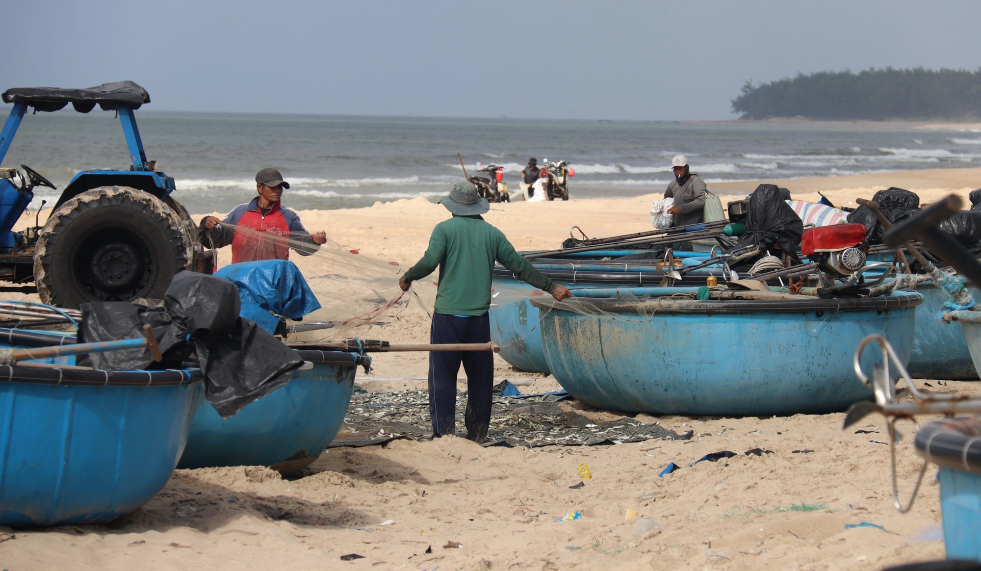 Lâm Đồng: Đột phá, khơi dậy sức mạnh kinh tế biển đảo, tạo cực tăng trưởng mới- Ảnh 5.