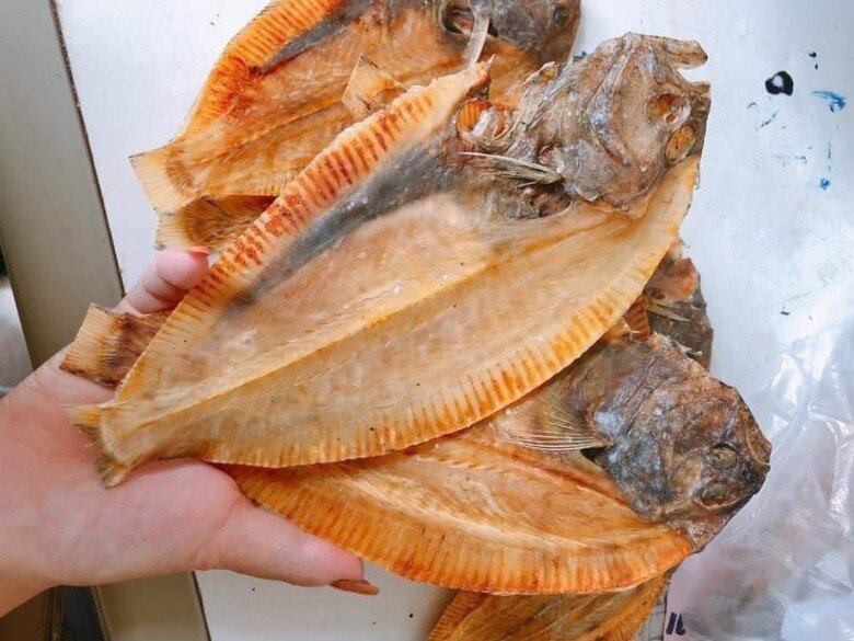 Loài cá nghe tên thấy amp;#34;rảnh rỗiamp;#34; xưa không ai ăn vì toàn xương, nay đem phơi khô thành đặc sản miền Tây dân nhậu cực thích - 5