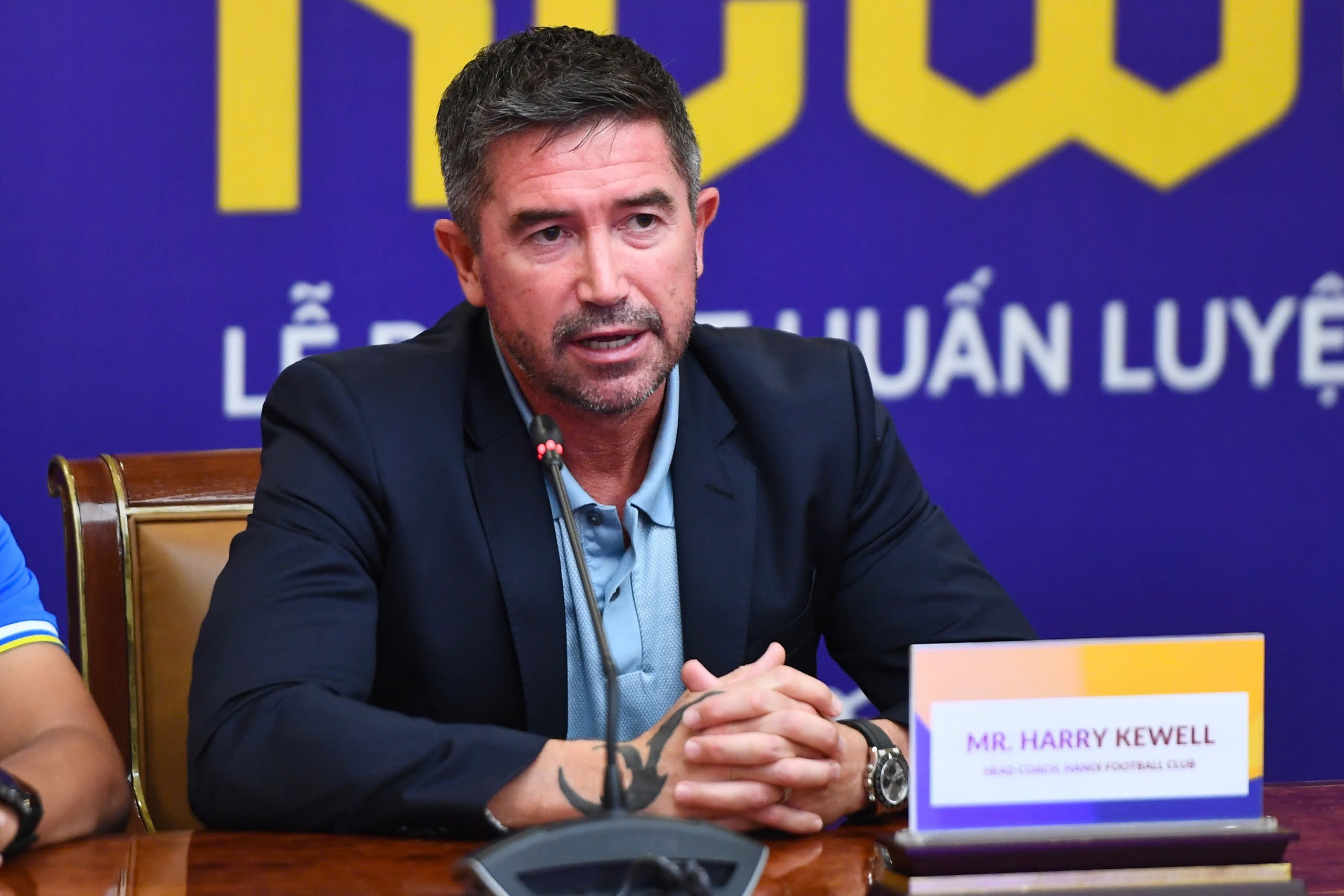 HLV Hà Nội Harry Kewell: ‘Có Robbie Fowler là bạn thân, tôi sẽ hiểu hơn bóng đá châu Á’ - Ảnh 5.