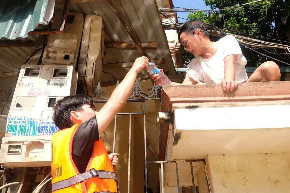 lũ lịch sử 4.jpg