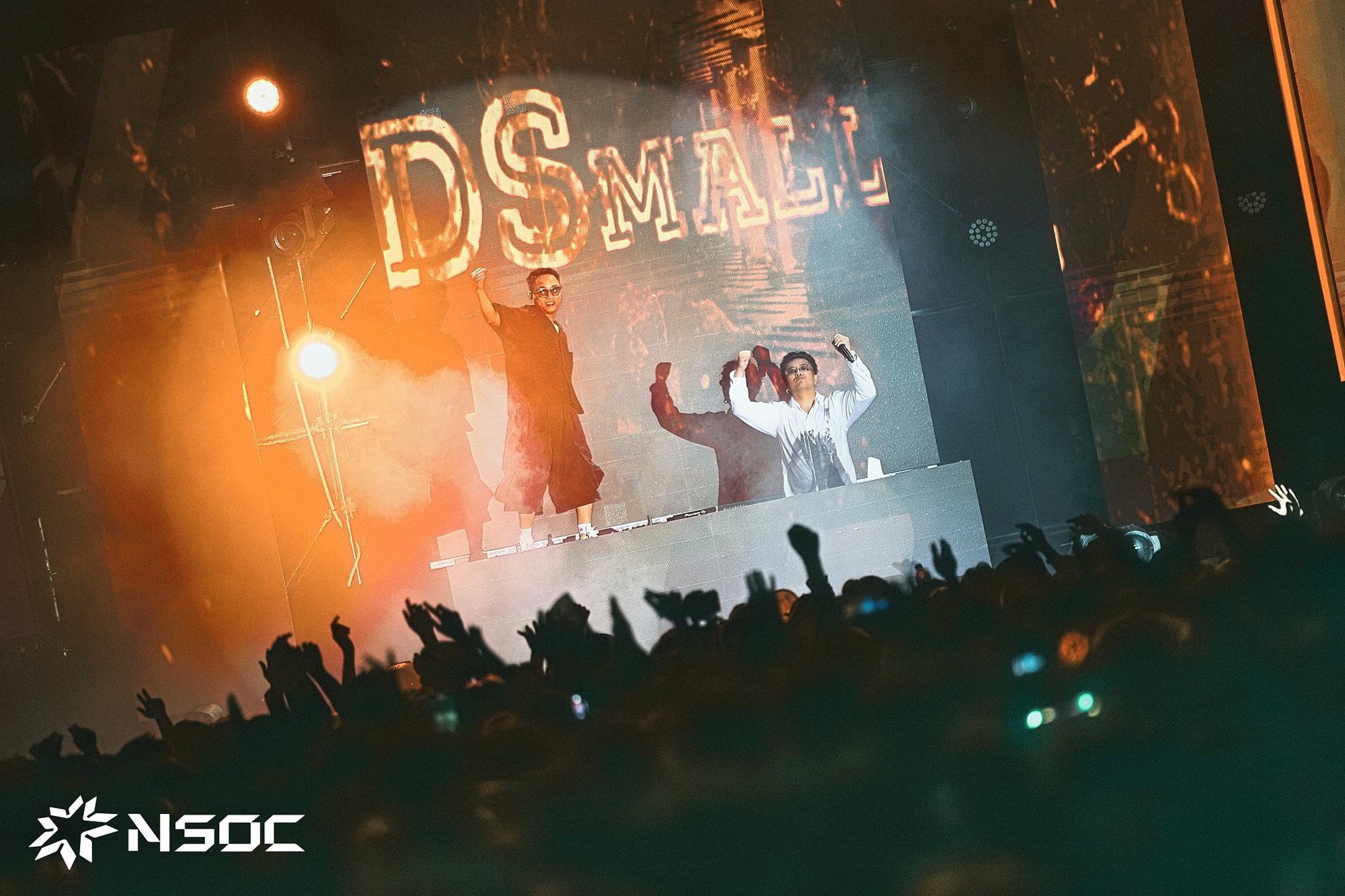 Wake-up 247 tiếp năng lượng cho sinh viên “bùng nổ” cùng NSOC 2025- Ảnh 10.