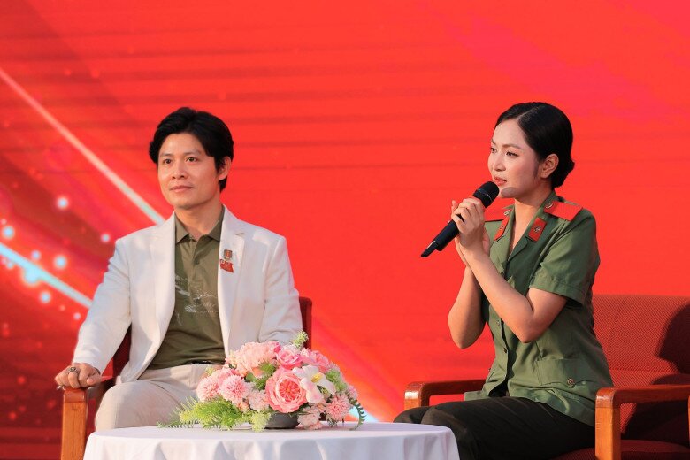 Nhiều người cho rằng Nguyễn Văn Chung có sự ưu ái đặc biệt dành cho Duyên Quỳnh.