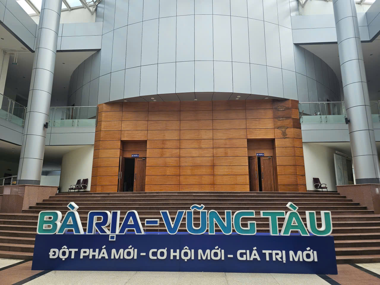 Trụ sở ngàn tỉ đồng giao cho ĐH Y Dược: Những điều cần biết - Ảnh 11.