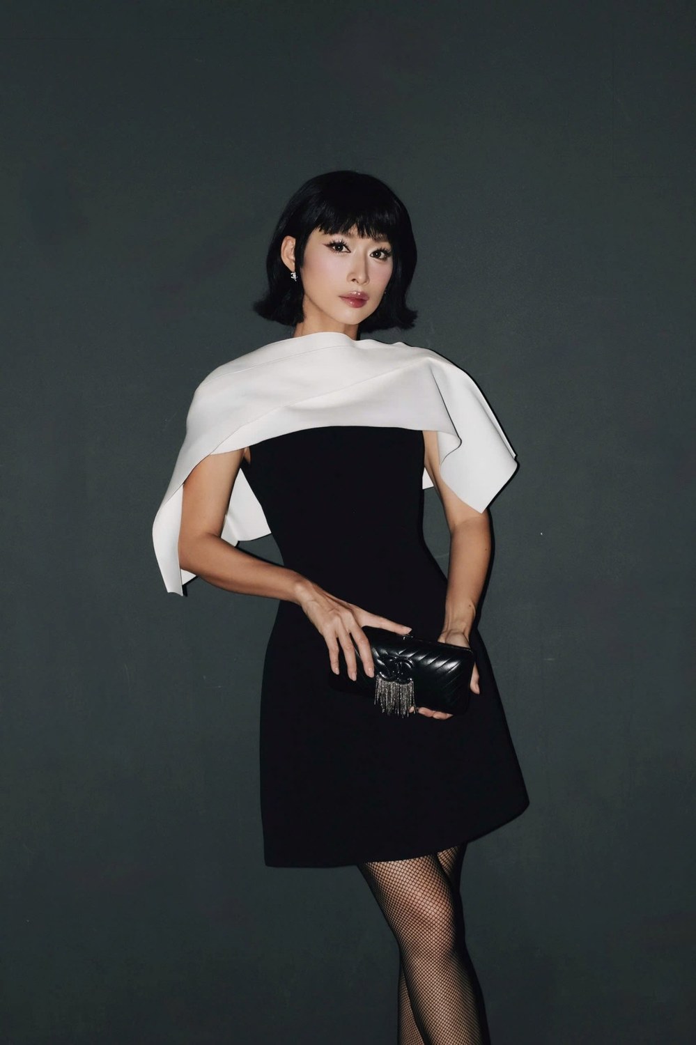 1760087921 365 Quynh Thy lot xac voi mai toc ngan day tinh