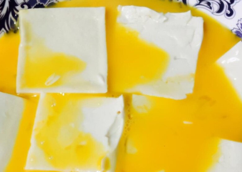 Đậu phụ xào lá bổ thận này vừa ngon lại rẻ, tuần ăn vài lần vẫn không thấy chán, hơn chục nghìn đồng là được đĩa đầy - 2