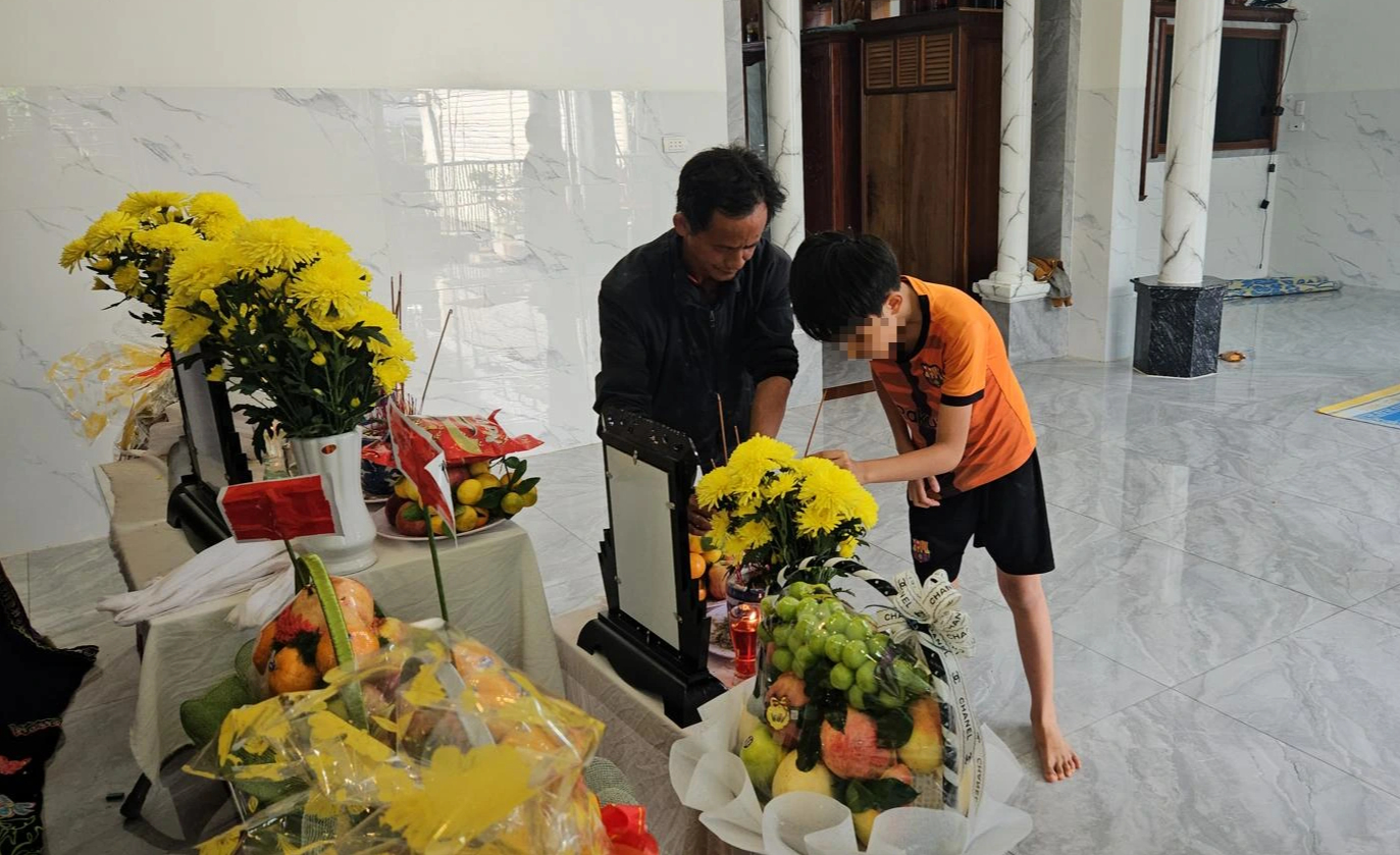 Vụ nghi phạm giết 3 người ở Đồng Nai: Hung thủ gây án bước đầu khai gì?- Ảnh 8. Vụ nghi phạm giết 3 người ở Đồng Nai: Hung thủ gây án bước đầu khai gì?- Ảnh 8.