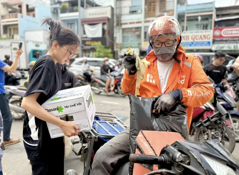 bà con vùng bão (17).jpg