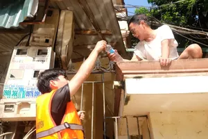 Lễ hội Văn hoá Thế giới gây quỹ ủng hộ đồng bào vùng lũ