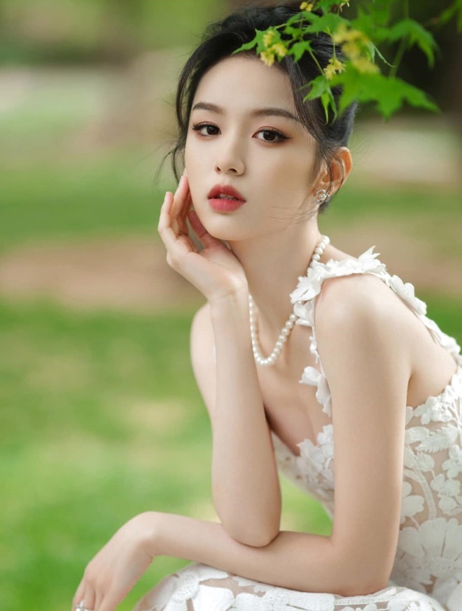 4 mỹ nhân showbiz này không giả tạo thì ai giả tạo? - Ảnh 3.