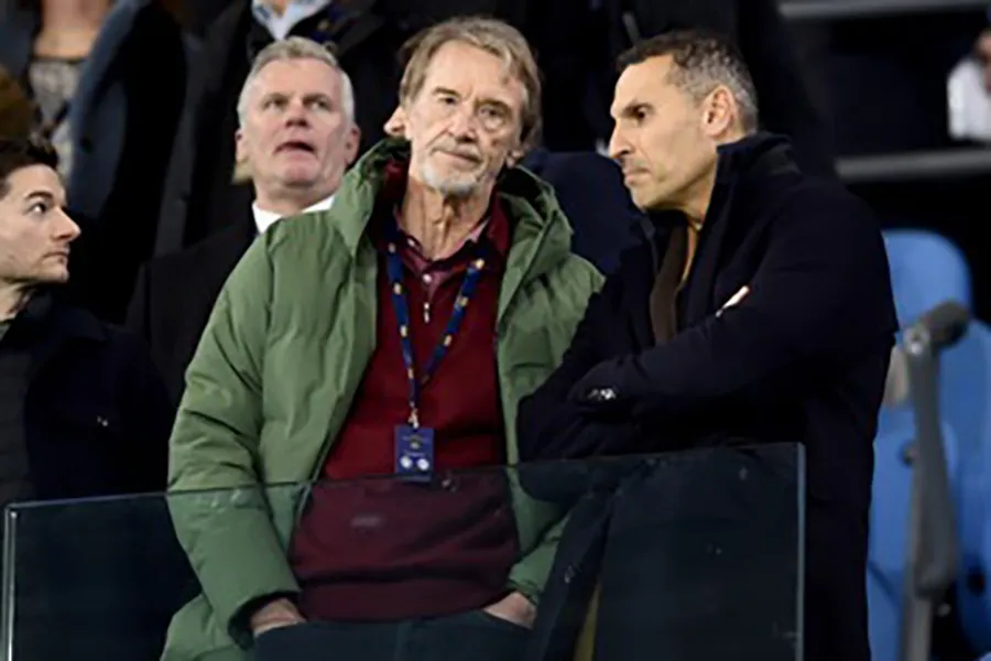 Tập đoàn muốn mua lại MU,MU