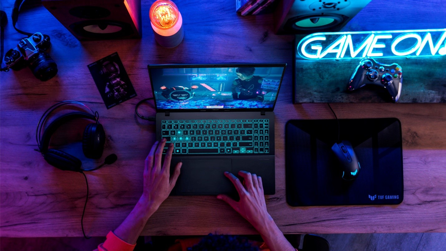ASUS Gaming V16: Laptop gaming mỏng nhẹ vừa học vừa chơi cho mùa Back to School- Ảnh 4. ASUS Gaming V16: Laptop gaming mỏng nhẹ vừa học vừa chơi cho mùa Back to School- Ảnh 4.