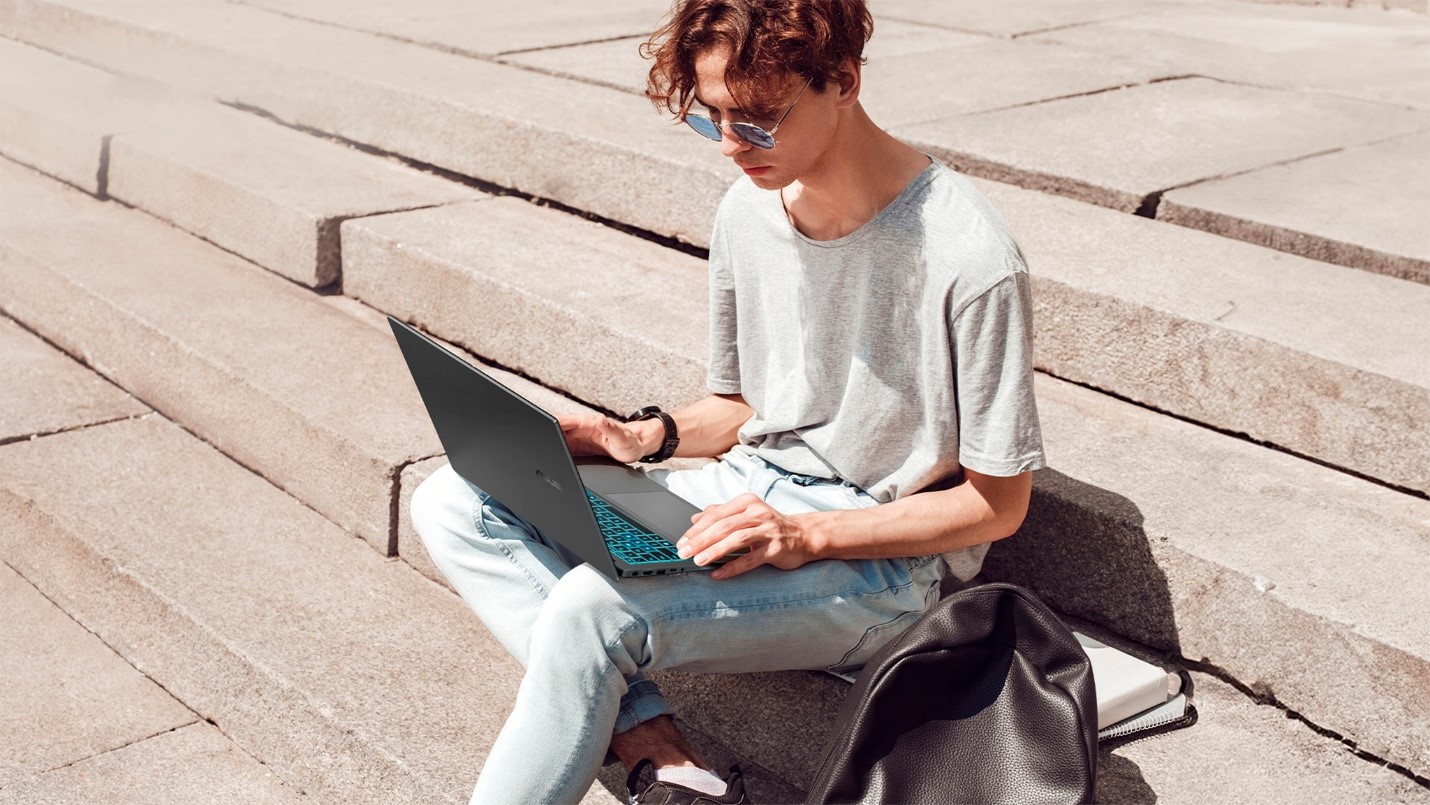 ASUS Gaming V16: Laptop gaming mỏng nhẹ vừa học vừa chơi cho mùa Back to School- Ảnh 5. ASUS Gaming V16: Laptop gaming mỏng nhẹ vừa học vừa chơi cho mùa Back to School- Ảnh 5.