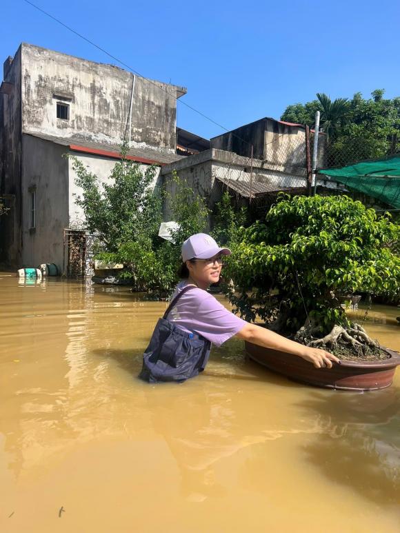 Sao Việt 11/10, tin sao việt mới nhất