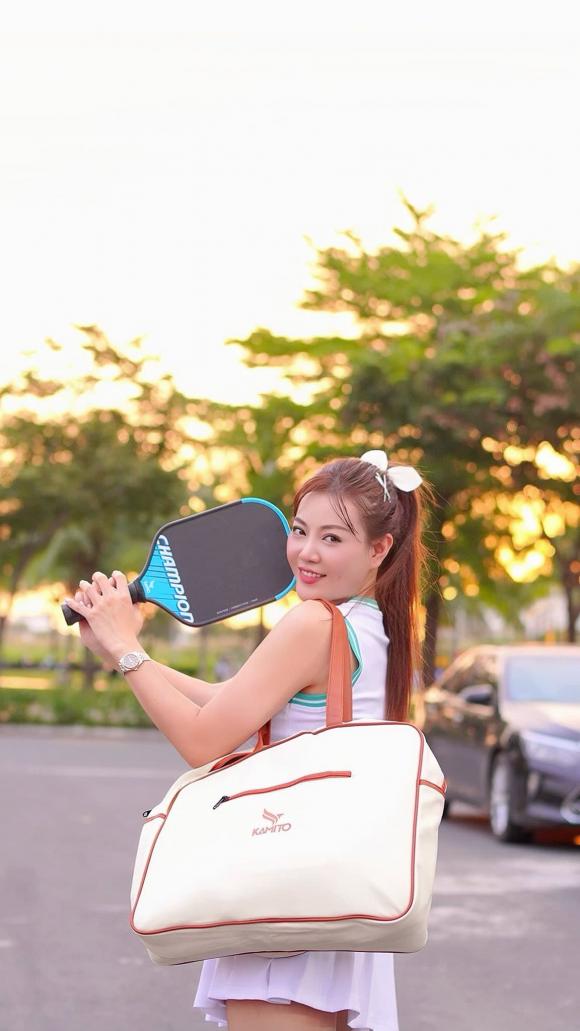 Sao Việt 11/10, tin sao việt mới nhất