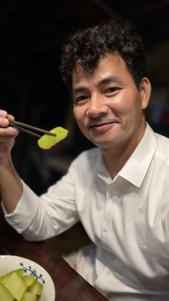 Sao Việt 11/10, tin sao việt mới nhất