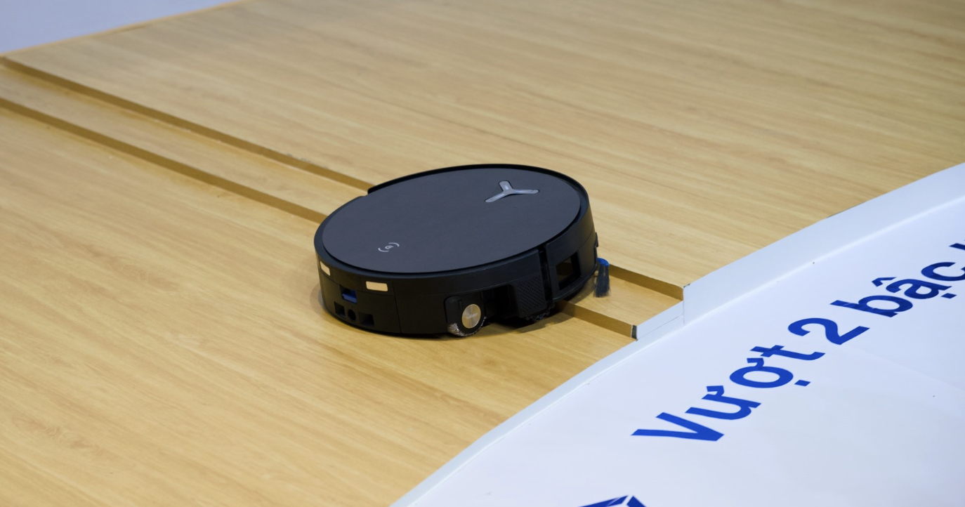 Ecovacs ra mắt robot hút bụi Deebot X11 với điều khiển bằng tiếng Việt - Ảnh 2. Ecovacs ra mắt robot hút bụi Deebot X11 với điều khiển bằng tiếng Việt - Ảnh 2.