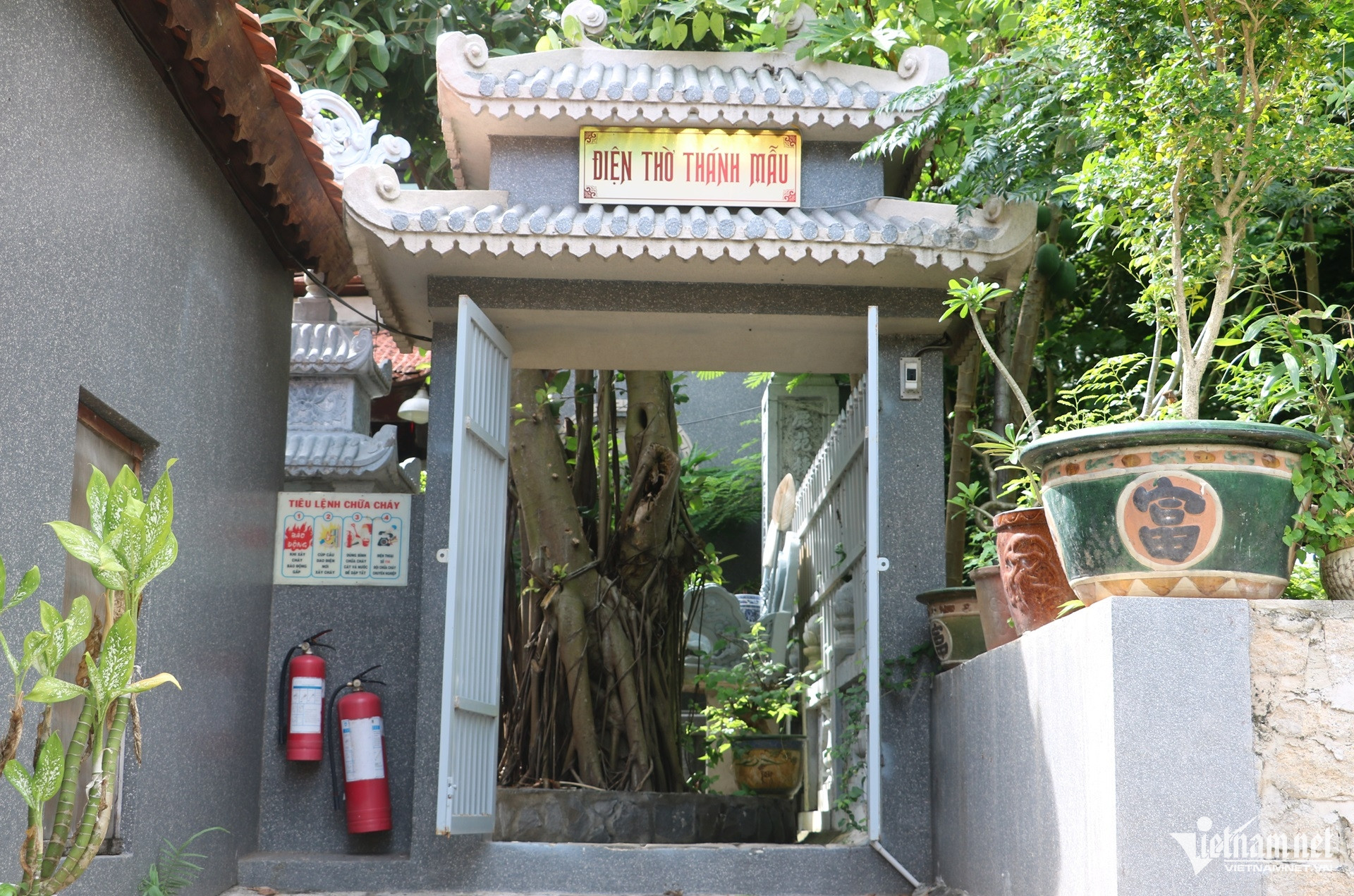 Bên trong chùa Linh Phong nơi kim quan Trưởng lão Hòa Thượng Thích Trí Tịnh nhập tháp - Ảnh 13.