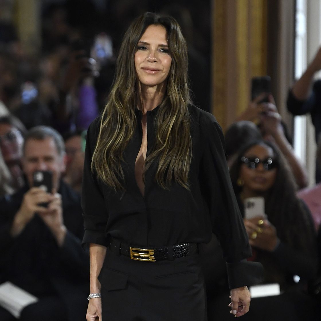 Loạt chi tiết gây sốc trong phim tài liệu về Victoria Beckham - Ảnh 5.