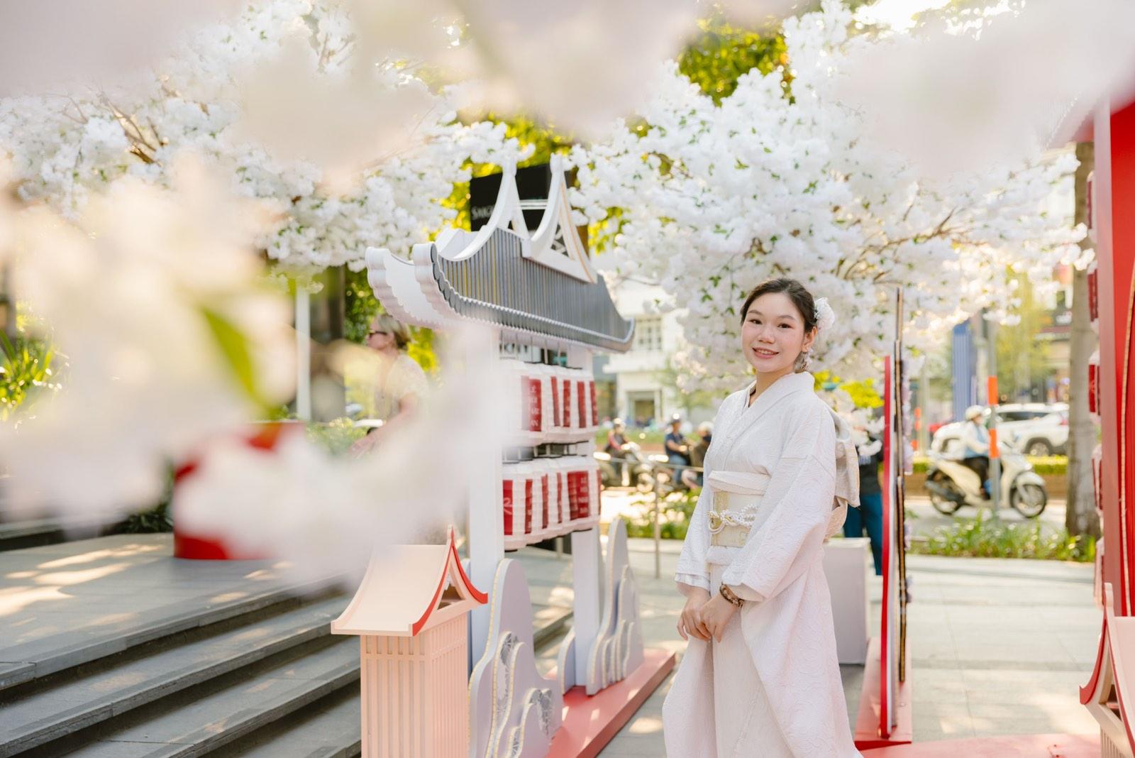 Hành trình khám phá vẻ đẹp di sản và cảnh sắc thiên nhiên tại Lễ hội Nhật Bản Saigon Centre- Ảnh 2.