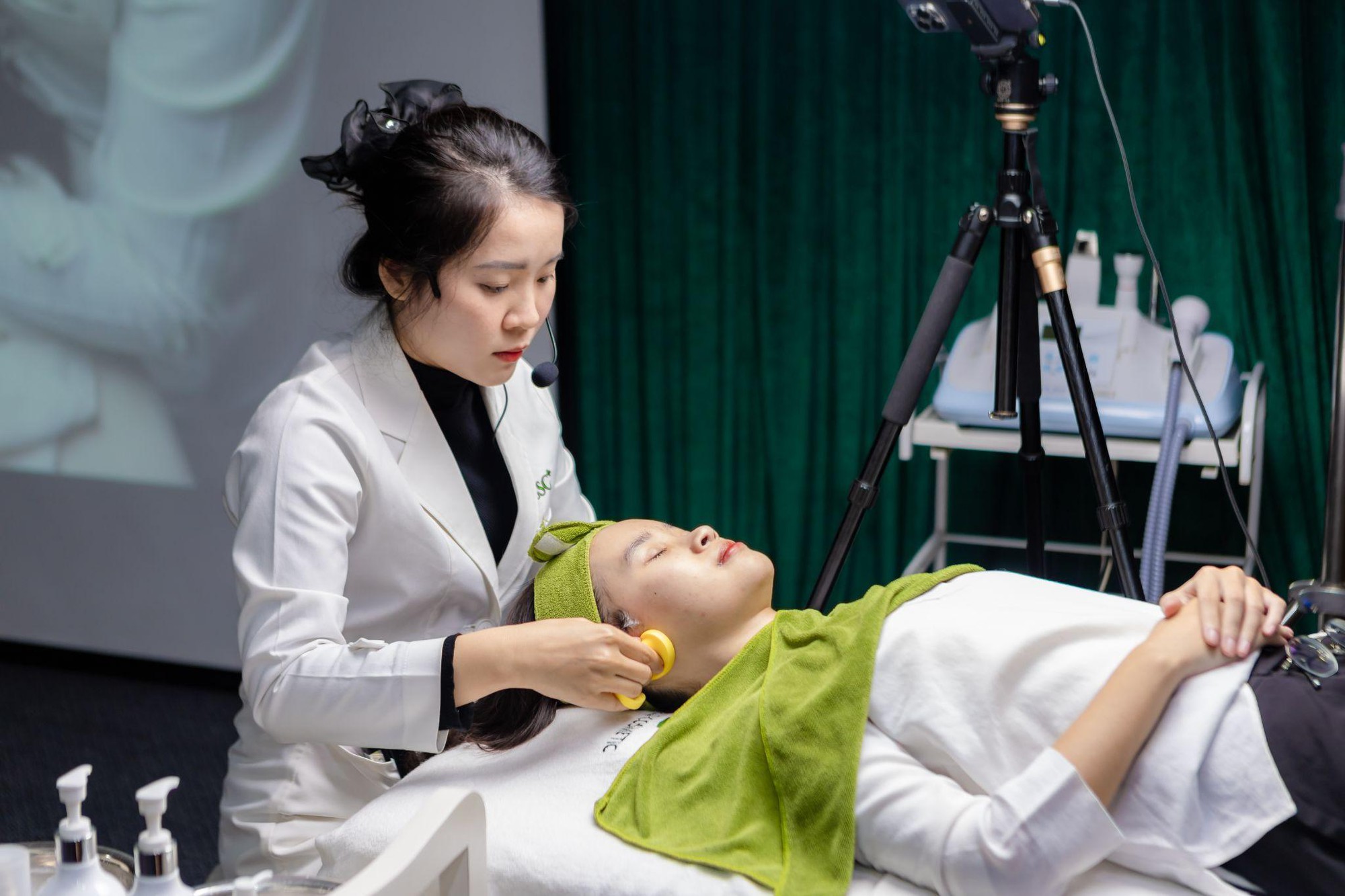 GSC cùng các spa và clinic định hình chuẩn mực mới trong thẩm mỹ da liễu- Ảnh 3.