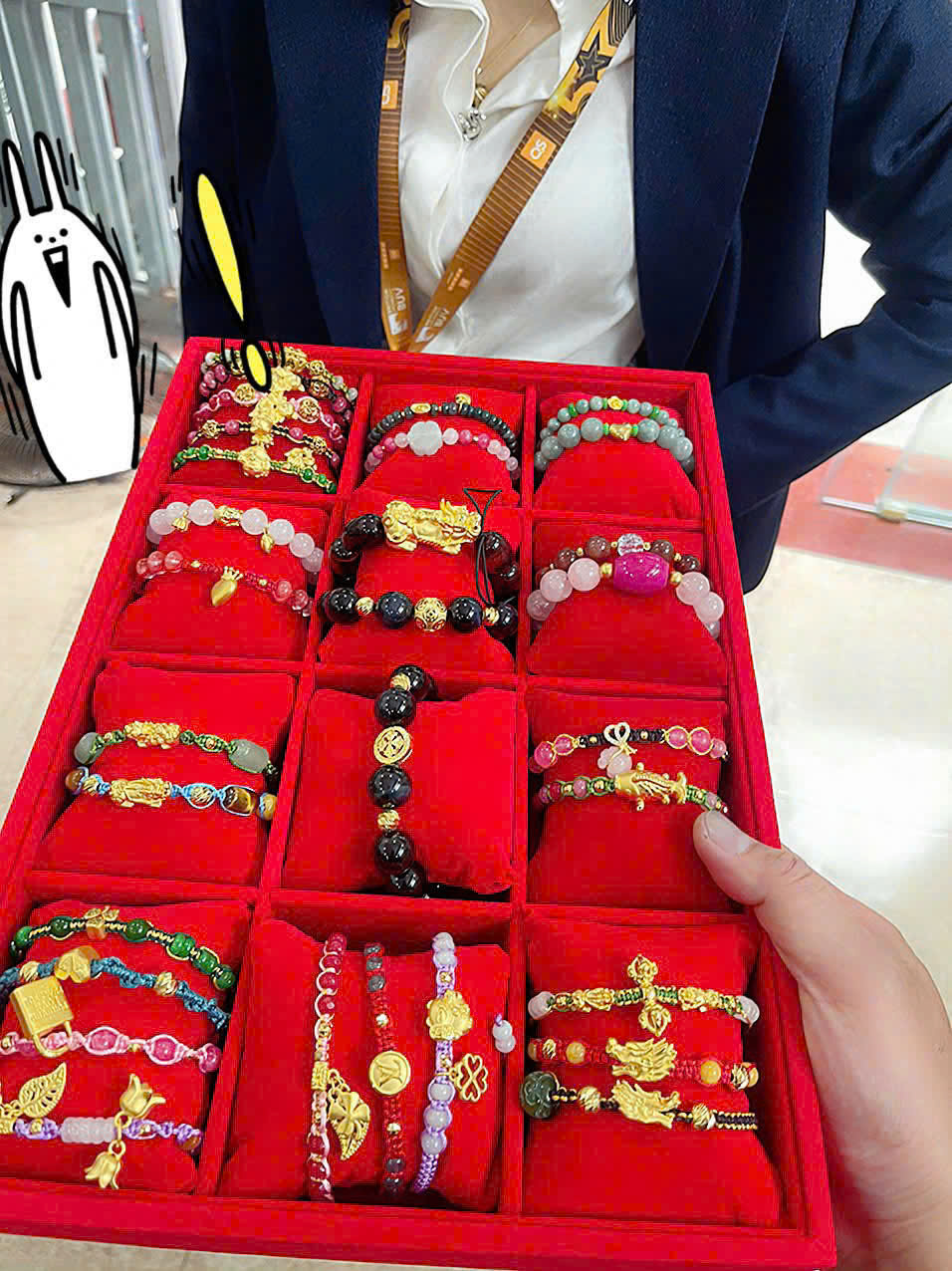 Charm vàng đốn tim giới trẻ - Vừa mang ý nghĩa may mắn, vừa giúp tích trữ- Ảnh 5.