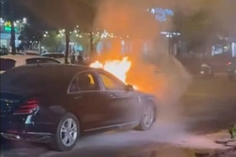 Gia Lai chốt 33 chỉ tiêu, GRDP đầu người phấn đấu đạt 170 triệu đồng 16 Ô tô Mercedes bốc cháy ngùn ngụt trên đường Hà Nội