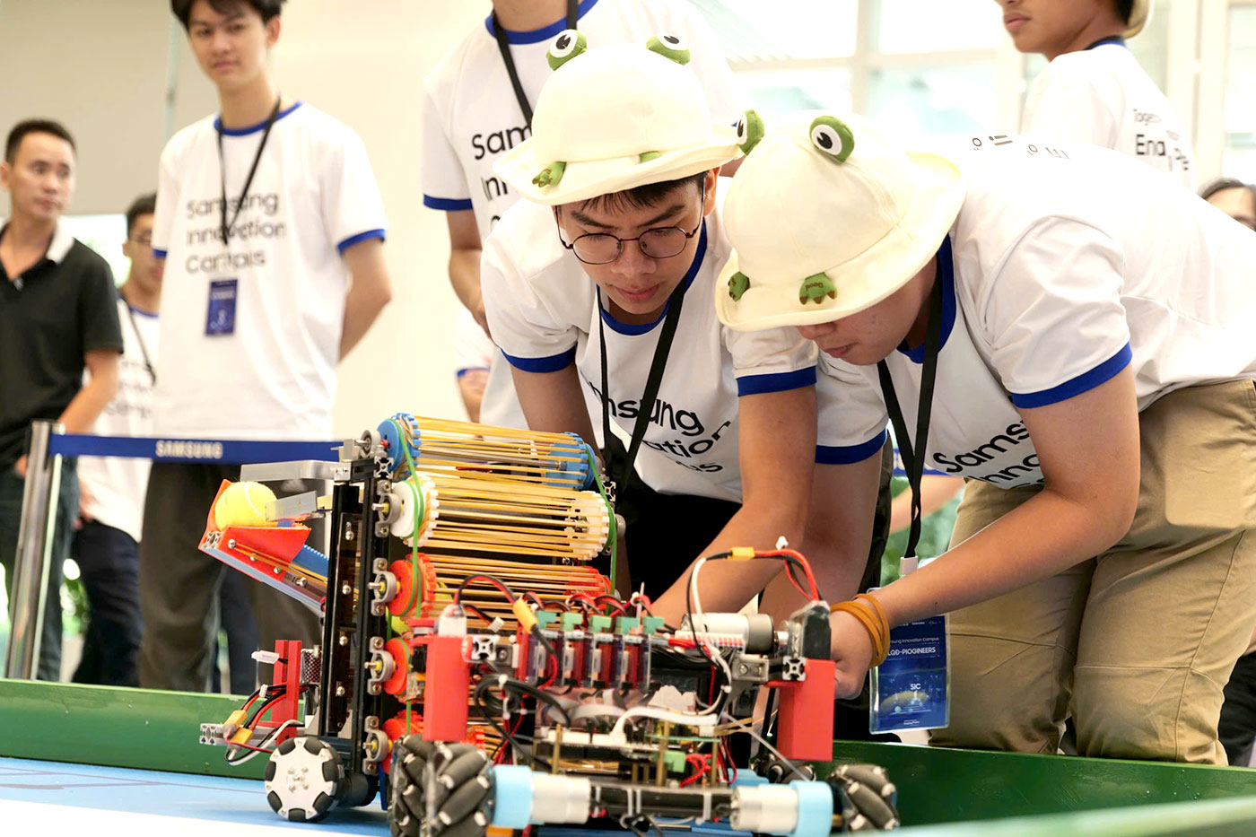 Samsung Việt Nam tổng kết Dự án phát triển Nhân tài Công nghệ samsung innovation campus 2024-2025- Ảnh 3.