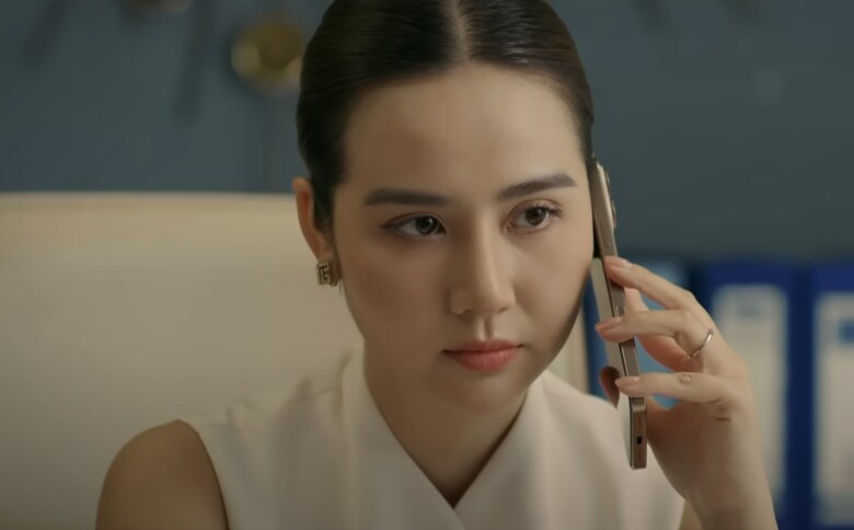 Dù Viễn và Ngân vẫn duy trì mối quan hệ, giữa cả hai vẫn có một khoảng cách khó có thể xoá nhoà.