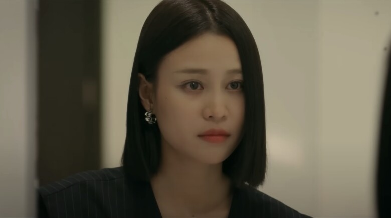 Tú đã vô cùng suy sụp khi nghe tin Bách sắp kết hôn.