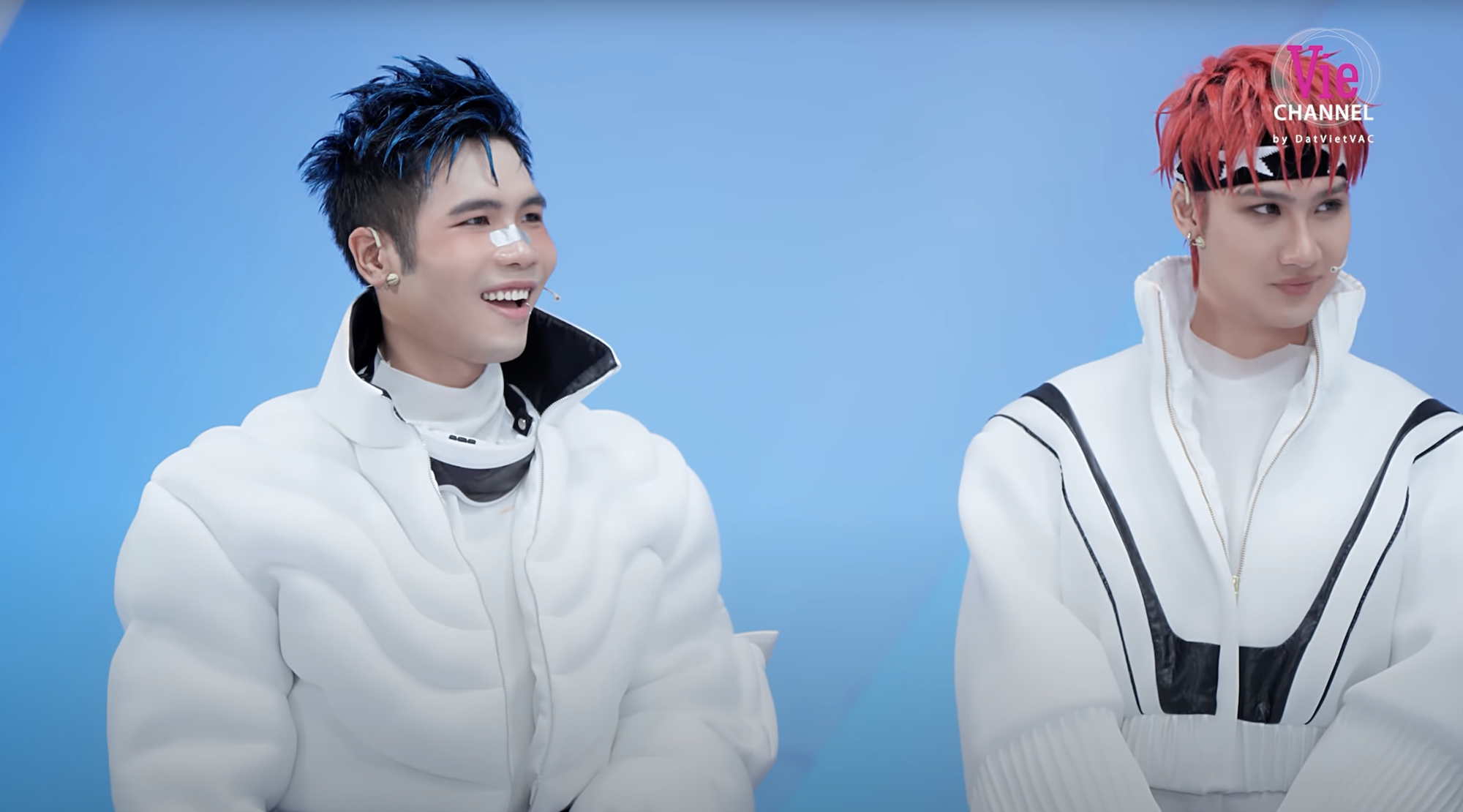 Anh Trai Say Hi diêm dúa!- Ảnh 7.