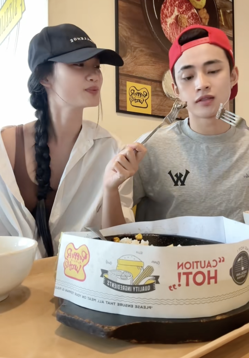 Á hậu Việt công khai hẹn hò trai đẹp 6 múi, thấp hơn 10 cm?- Ảnh 2.