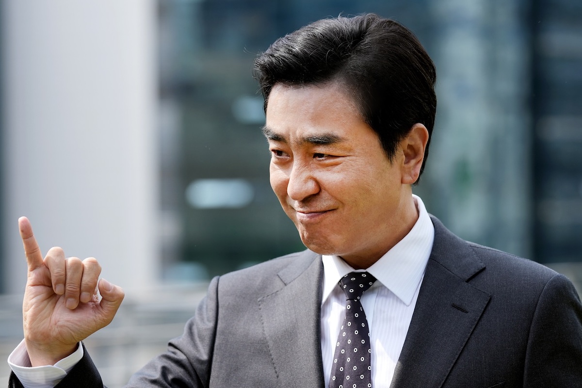 Những bộ phim Hàn xứng đáng "cày xuyên đêm" trong tháng 10 này: Từ chuyện tình nghìn năm tới cuộc hoán hồn dưới trăng- Ảnh 7.