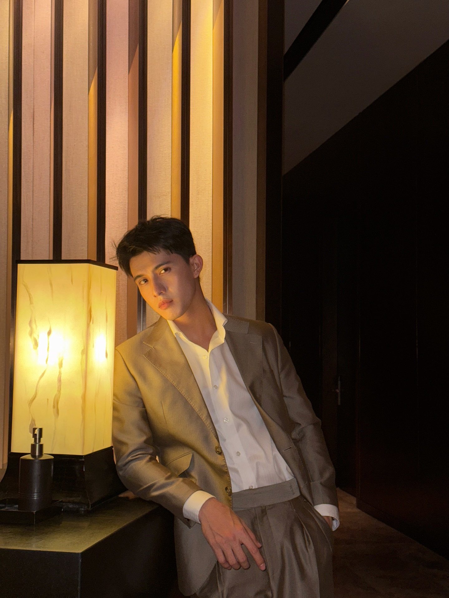 Phim Việt có mỹ nam 6 múi visual như tổng tài, quan trọng là mặc đẹp- Ảnh 8.